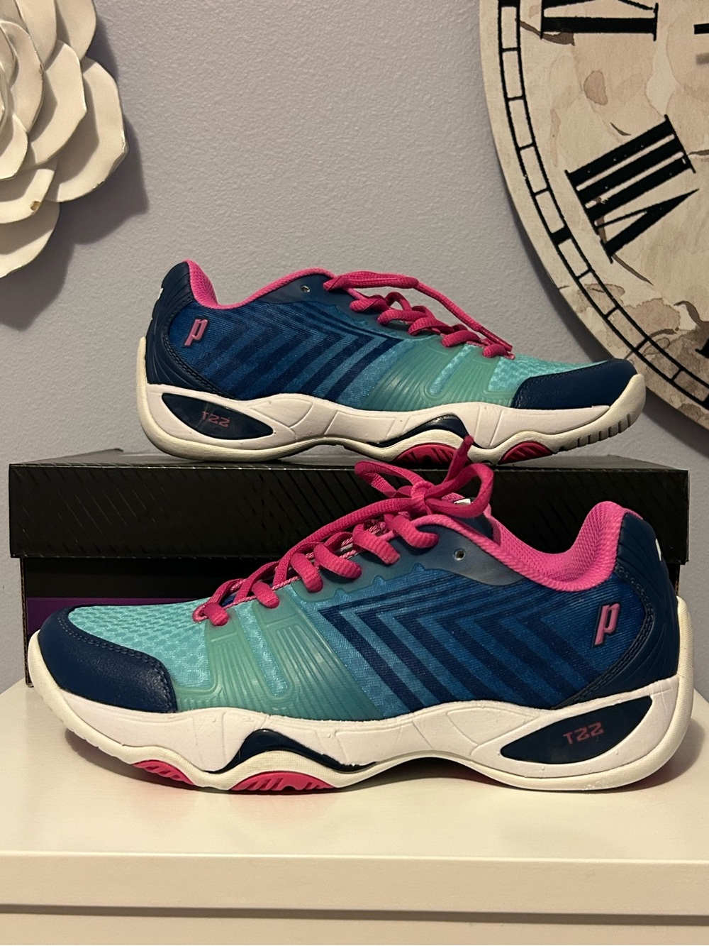Prince T22 Lite Tennis Pickleball Womens Sneaker Size 8| Ocean/White/Pink
